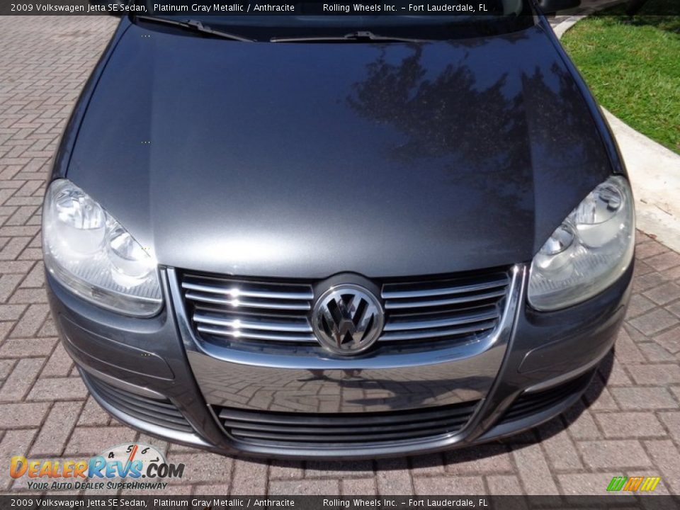 2009 Volkswagen Jetta SE Sedan Platinum Gray Metallic / Anthracite Photo #27