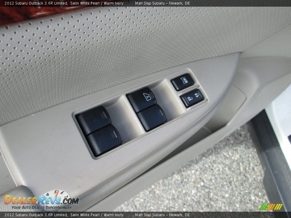 2012 Subaru Outback 3.6R Limited Satin White Pearl / Warm Ivory Photo #13