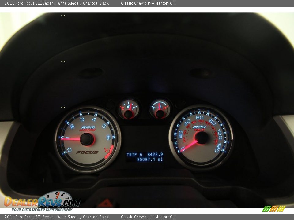 2011 Ford Focus SEL Sedan White Suede / Charcoal Black Photo #7