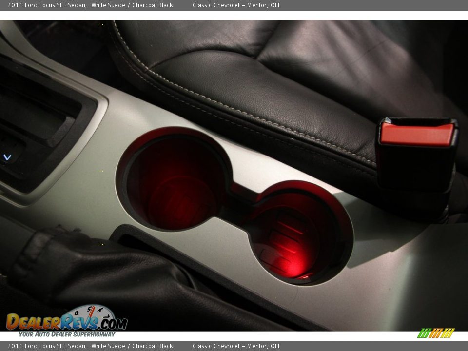 2011 Ford Focus SEL Sedan White Suede / Charcoal Black Photo #10