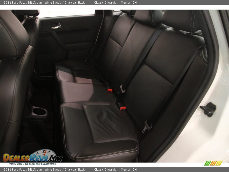 2011 Ford Focus SEL Sedan White Suede / Charcoal Black Photo #13