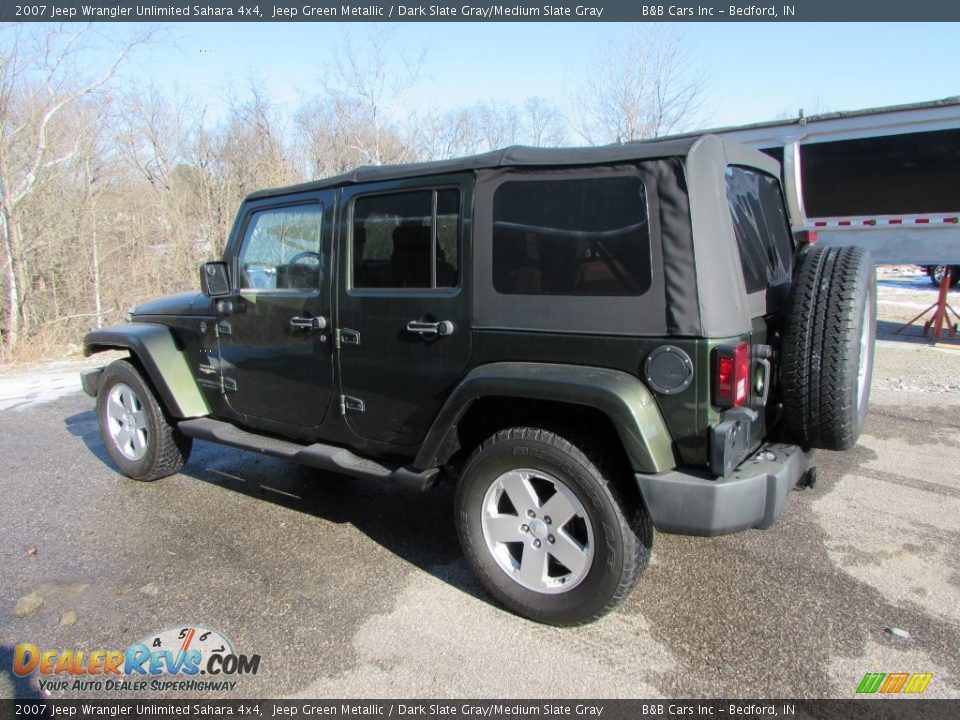 2007 Jeep Wrangler Unlimited Sahara 4x4 Jeep Green Metallic / Dark Slate Gray/Medium Slate Gray Photo #5