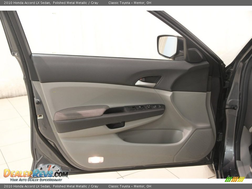 2010 Honda Accord LX Sedan Polished Metal Metallic / Gray Photo #4