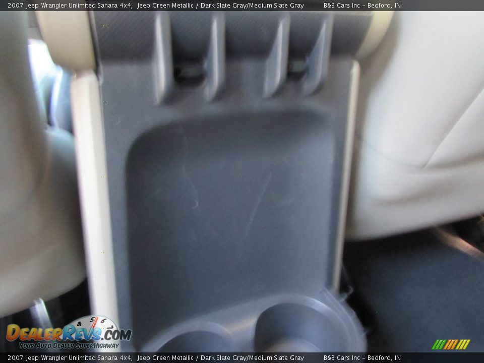2007 Jeep Wrangler Unlimited Sahara 4x4 Jeep Green Metallic / Dark Slate Gray/Medium Slate Gray Photo #10