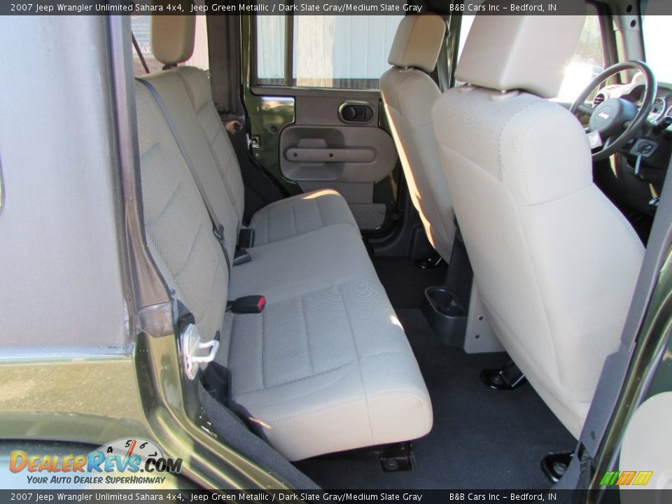 2007 Jeep Wrangler Unlimited Sahara 4x4 Jeep Green Metallic / Dark Slate Gray/Medium Slate Gray Photo #11