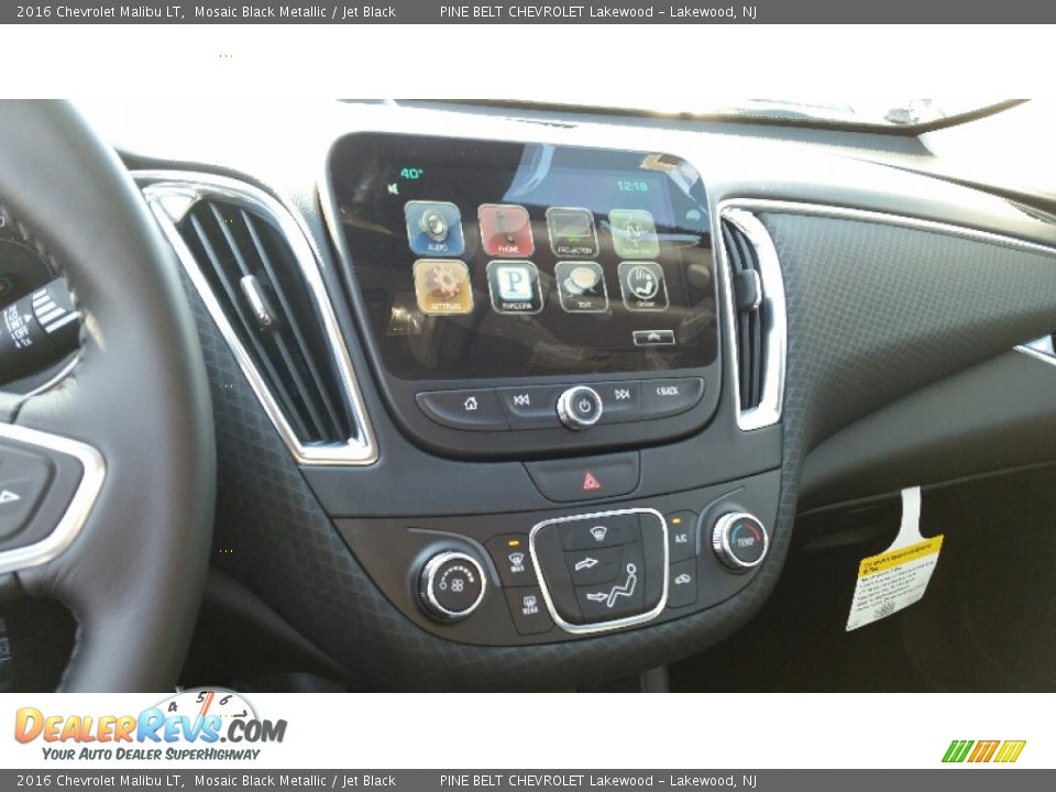 2016 Chevrolet Malibu LT Mosaic Black Metallic / Jet Black Photo #10
