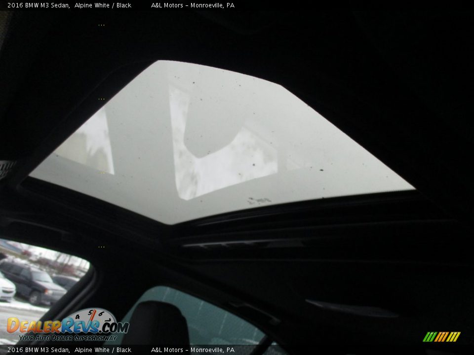2016 BMW M3 Sedan Alpine White / Black Photo #12