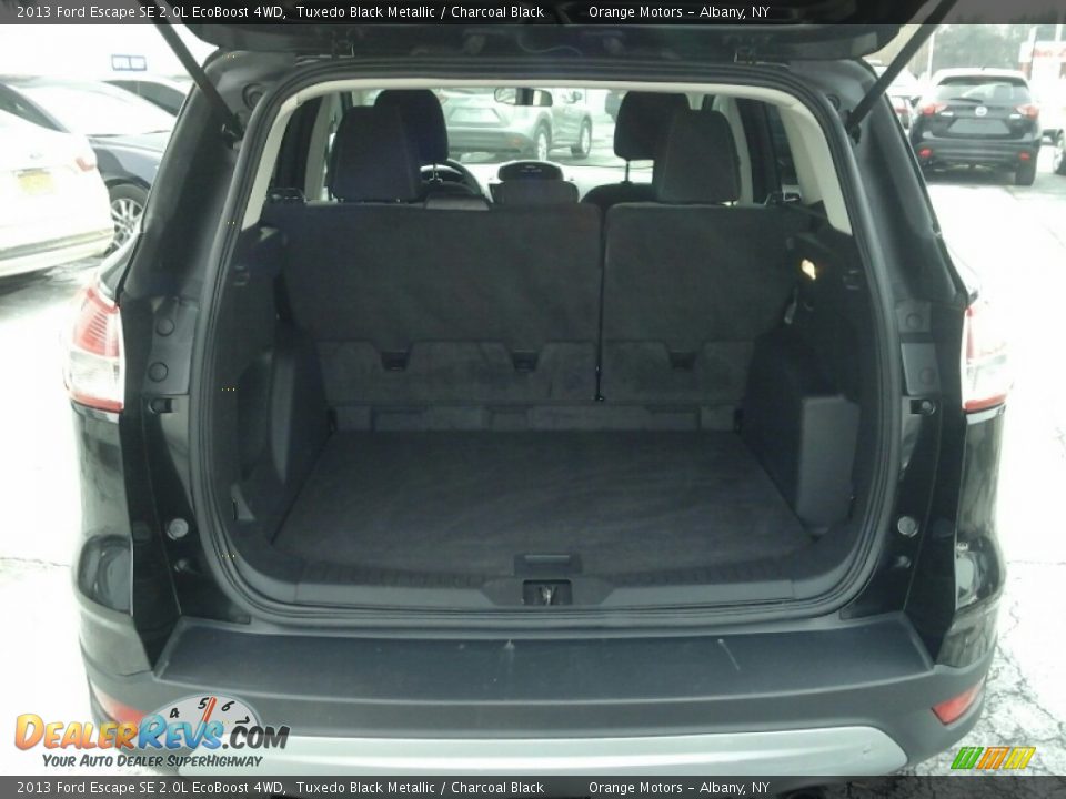 2013 Ford Escape SE 2.0L EcoBoost 4WD Tuxedo Black Metallic / Charcoal Black Photo #10