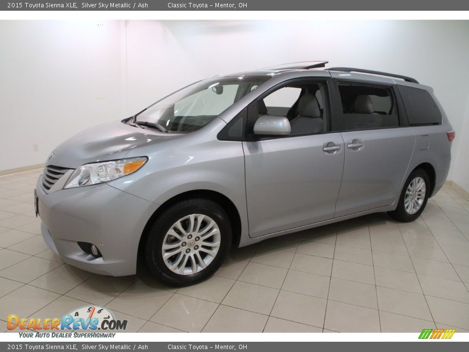 2015 Toyota Sienna XLE Silver Sky Metallic / Ash Photo #3