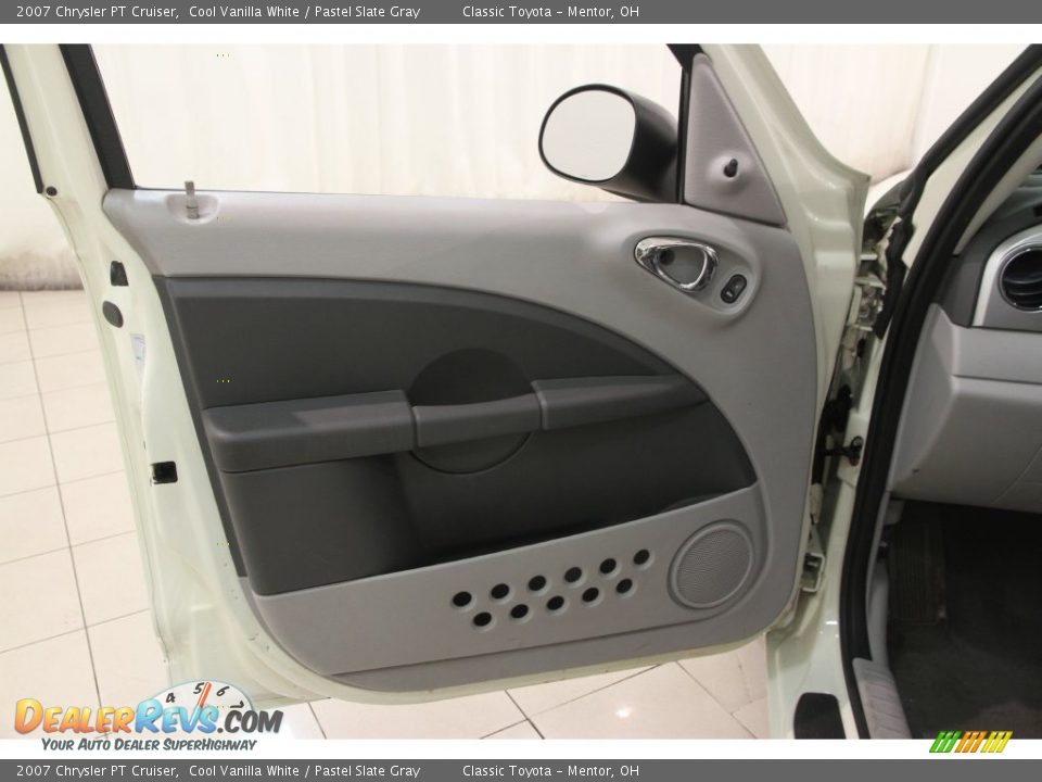 2007 Chrysler PT Cruiser Cool Vanilla White / Pastel Slate Gray Photo #4