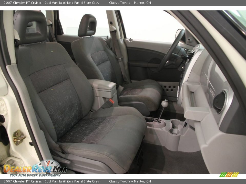 2007 Chrysler PT Cruiser Cool Vanilla White / Pastel Slate Gray Photo #10