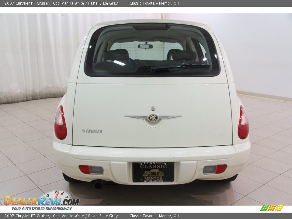 2007 Chrysler PT Cruiser Cool Vanilla White / Pastel Slate Gray Photo #13