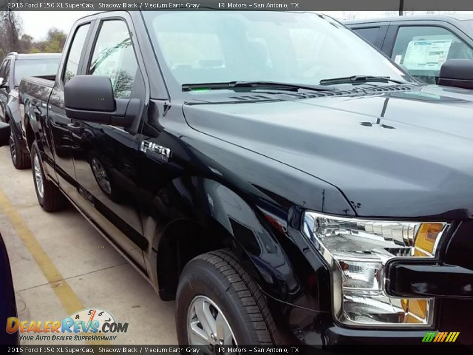 2016 Ford F150 XL SuperCab Shadow Black / Medium Earth Gray Photo #1
