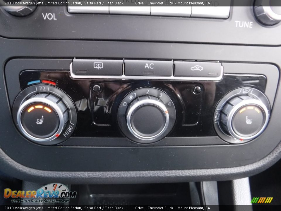 2010 Volkswagen Jetta Limited Edition Sedan Salsa Red / Titan Black Photo #17