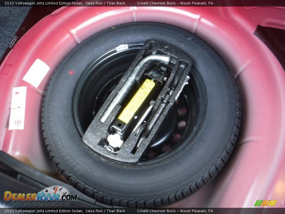 2010 Volkswagen Jetta Limited Edition Sedan Salsa Red / Titan Black Photo #25