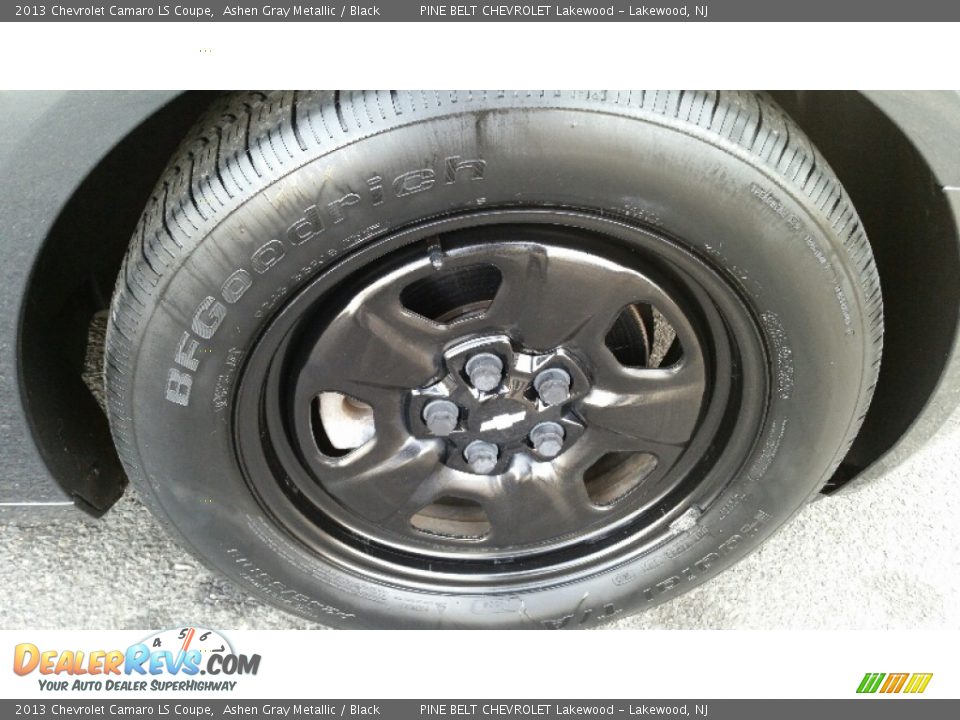 2013 Chevrolet Camaro LS Coupe Ashen Gray Metallic / Black Photo #4