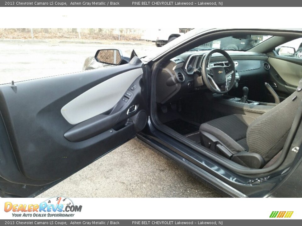 2013 Chevrolet Camaro LS Coupe Ashen Gray Metallic / Black Photo #11