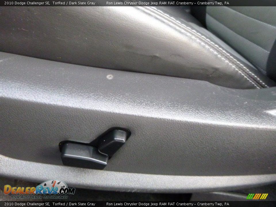 2010 Dodge Challenger SE TorRed / Dark Slate Gray Photo #12
