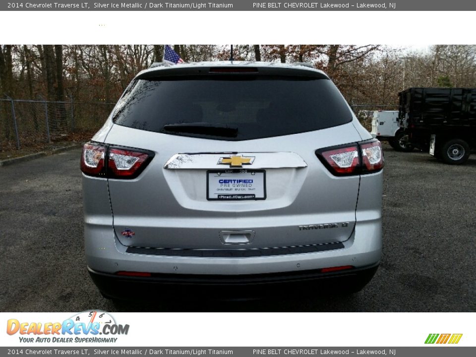 2014 Chevrolet Traverse LT Silver Ice Metallic / Dark Titanium/Light Titanium Photo #8