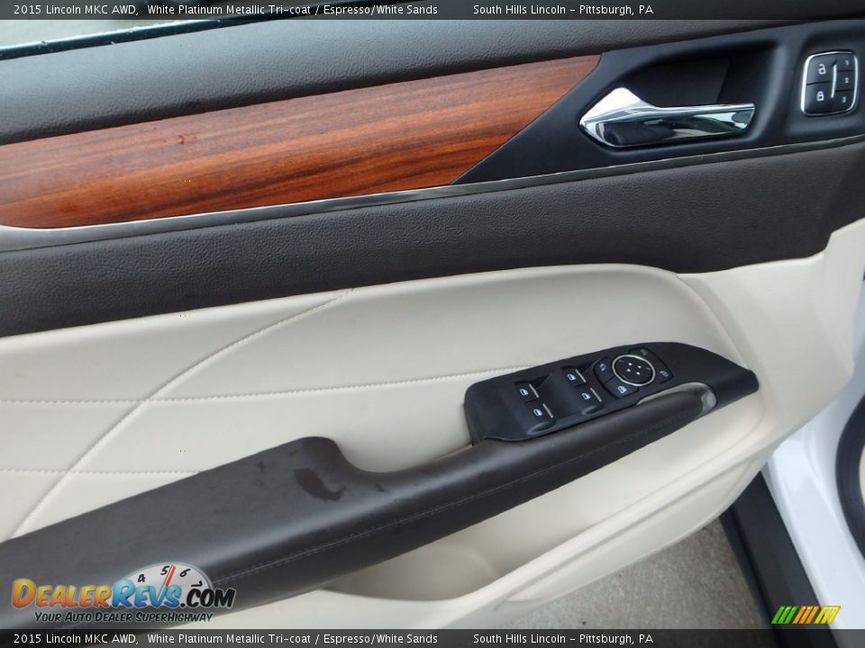 2015 Lincoln MKC AWD White Platinum Metallic Tri-coat / Espresso/White Sands Photo #18