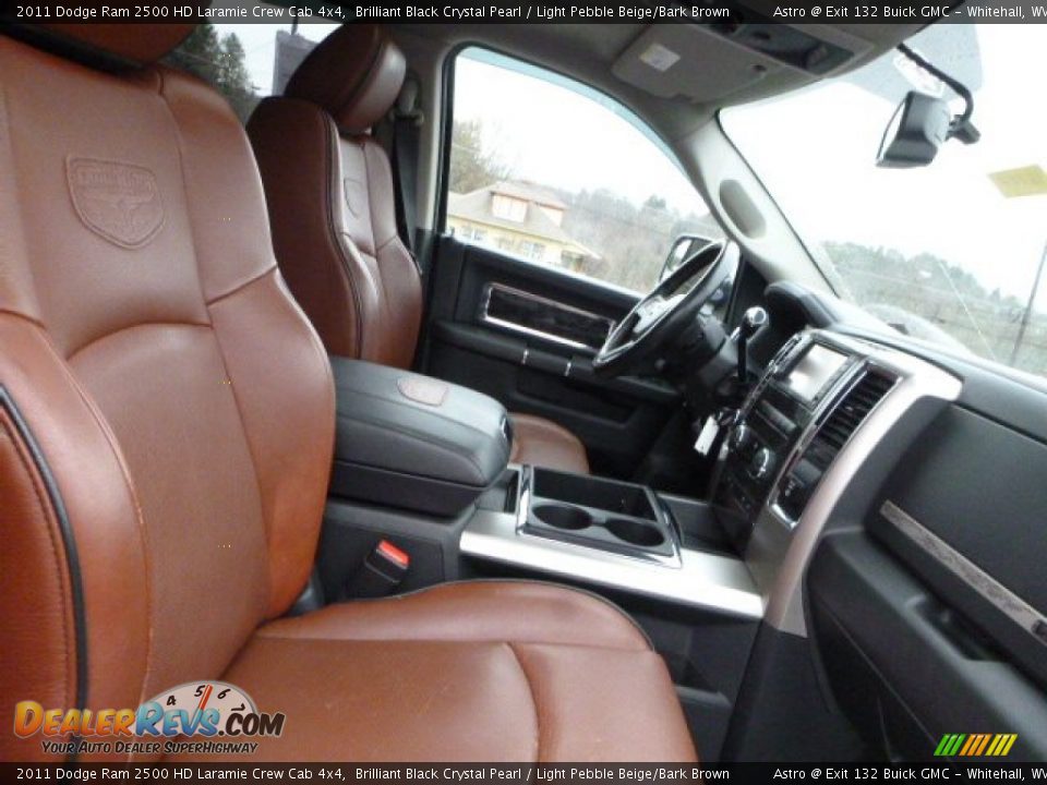 2011 Dodge Ram 2500 HD Laramie Crew Cab 4x4 Brilliant Black Crystal Pearl / Light Pebble Beige/Bark Brown Photo #4