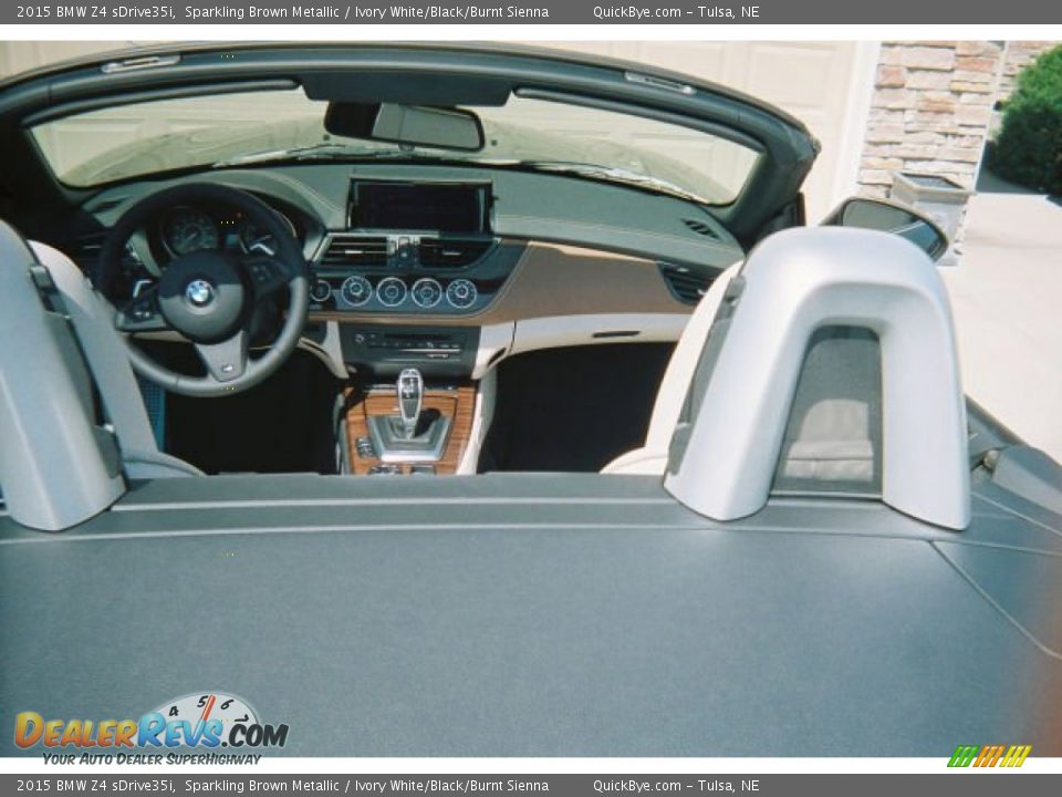 2015 BMW Z4 sDrive35i Sparkling Brown Metallic / Ivory White/Black/Burnt Sienna Photo #10