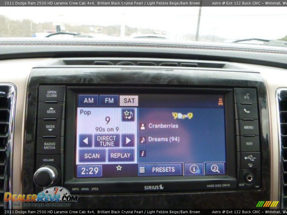 2011 Dodge Ram 2500 HD Laramie Crew Cab 4x4 Brilliant Black Crystal Pearl / Light Pebble Beige/Bark Brown Photo #16