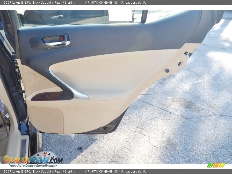 2007 Lexus IS 250 Black Sapphire Pearl / Sterling Photo #20