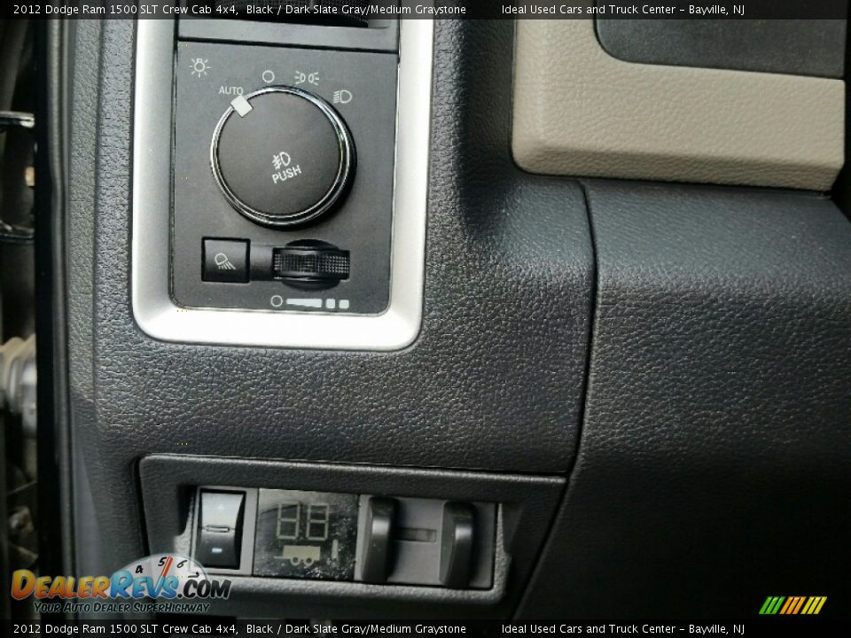 2012 Dodge Ram 1500 SLT Crew Cab 4x4 Black / Dark Slate Gray/Medium Graystone Photo #20