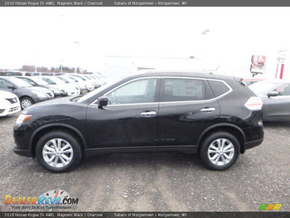 2016 Nissan Rogue SV AWD Magnetic Black / Charcoal Photo #10