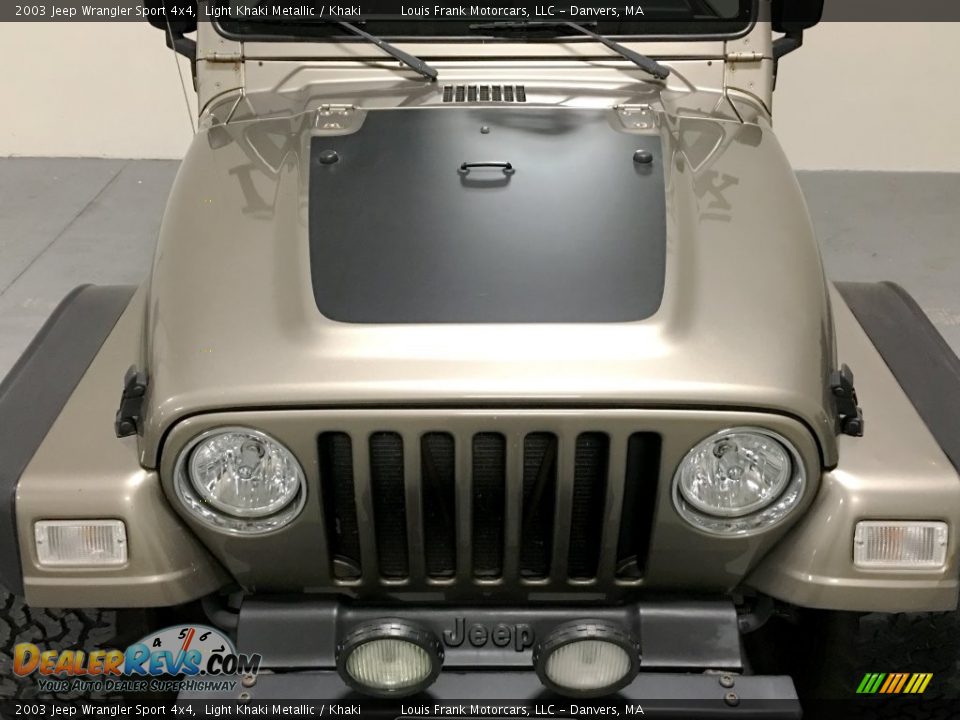 2003 Jeep Wrangler Sport 4x4 Light Khaki Metallic / Khaki Photo #25