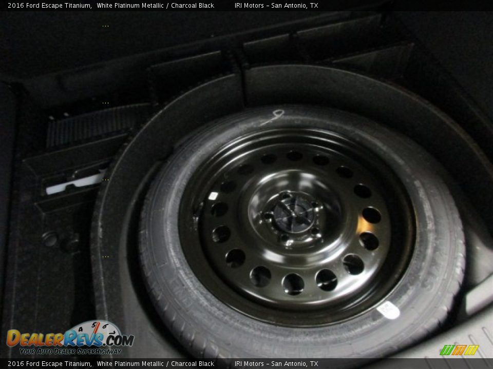 2016 Ford Escape Titanium White Platinum Metallic / Charcoal Black Photo #13