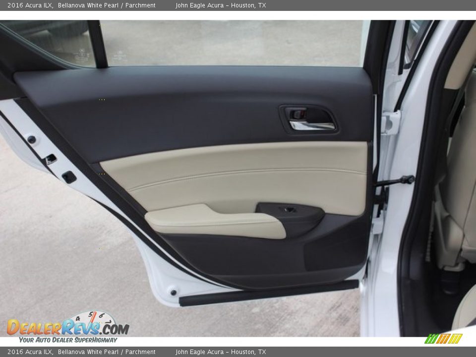2016 Acura ILX Bellanova White Pearl / Parchment Photo #19