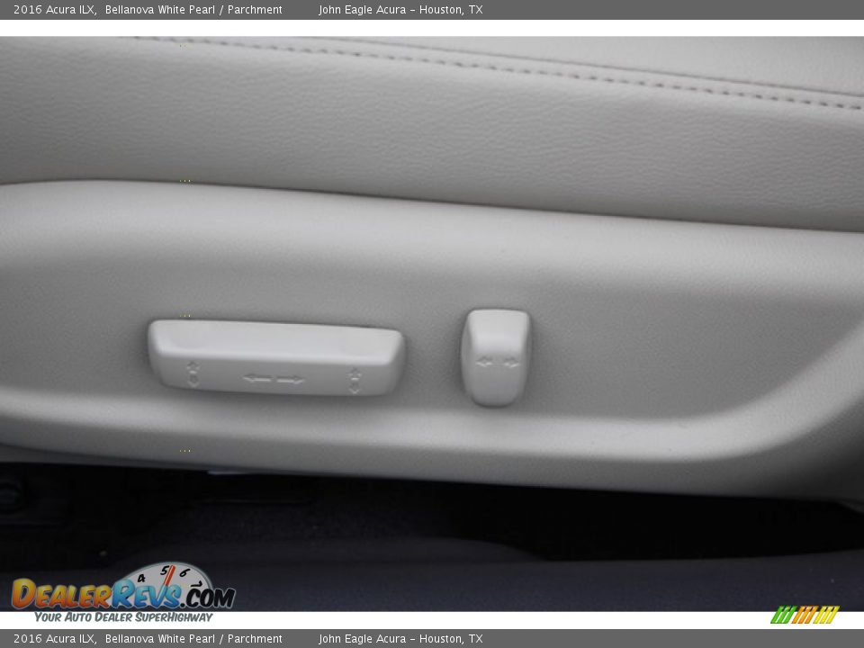 2016 Acura ILX Bellanova White Pearl / Parchment Photo #26