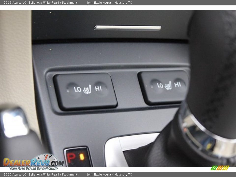 2016 Acura ILX Bellanova White Pearl / Parchment Photo #31