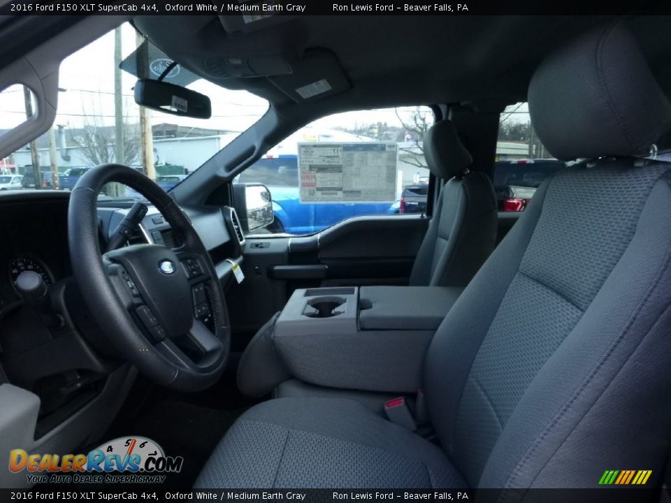 2016 Ford F150 XLT SuperCab 4x4 Oxford White / Medium Earth Gray Photo #10
