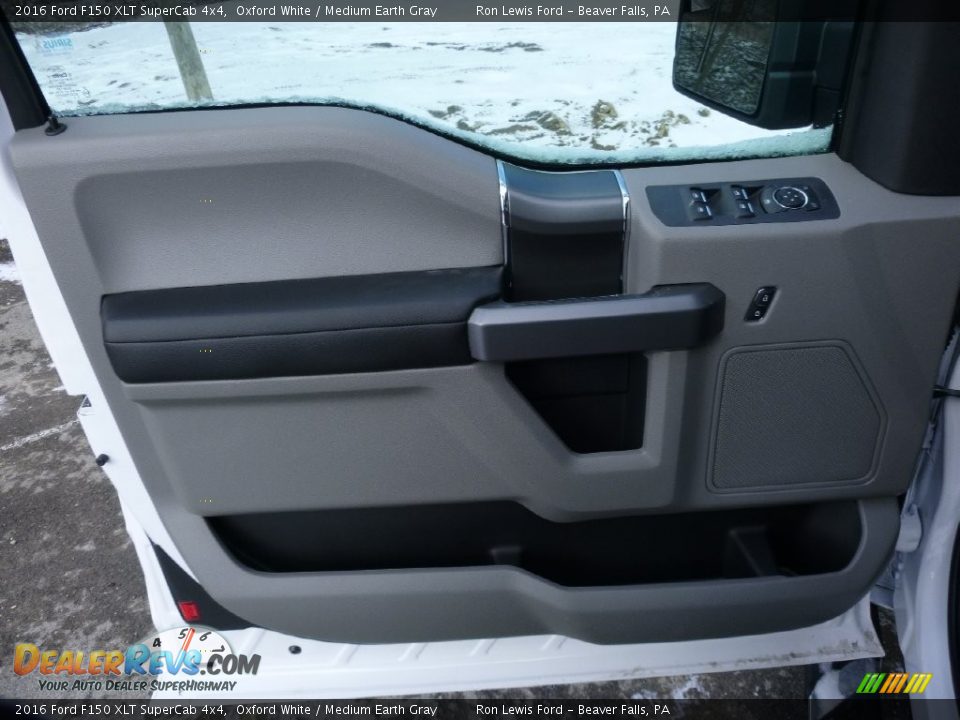 2016 Ford F150 XLT SuperCab 4x4 Oxford White / Medium Earth Gray Photo #13