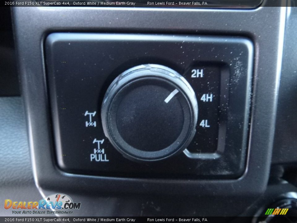 2016 Ford F150 XLT SuperCab 4x4 Oxford White / Medium Earth Gray Photo #17