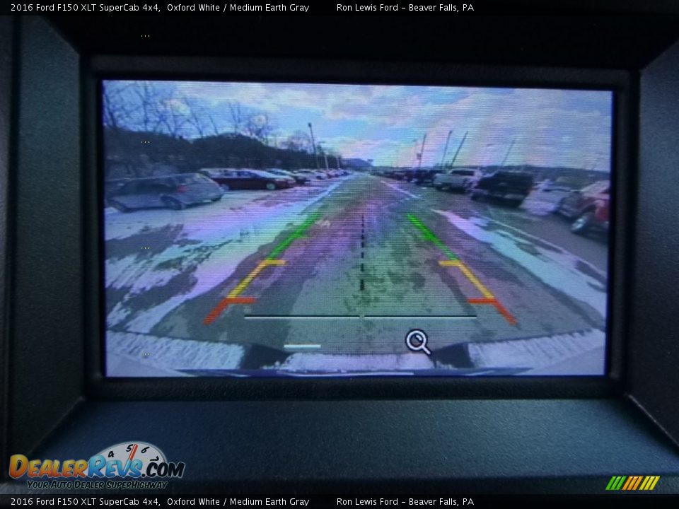 2016 Ford F150 XLT SuperCab 4x4 Oxford White / Medium Earth Gray Photo #18
