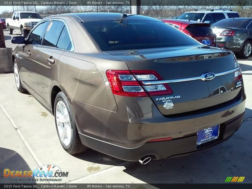 2015 Ford Taurus SEL Caribou Metallic / Dune Photo #8