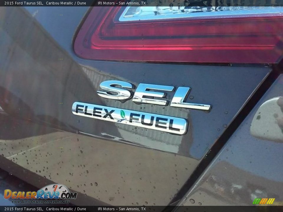 2015 Ford Taurus SEL Caribou Metallic / Dune Photo #10