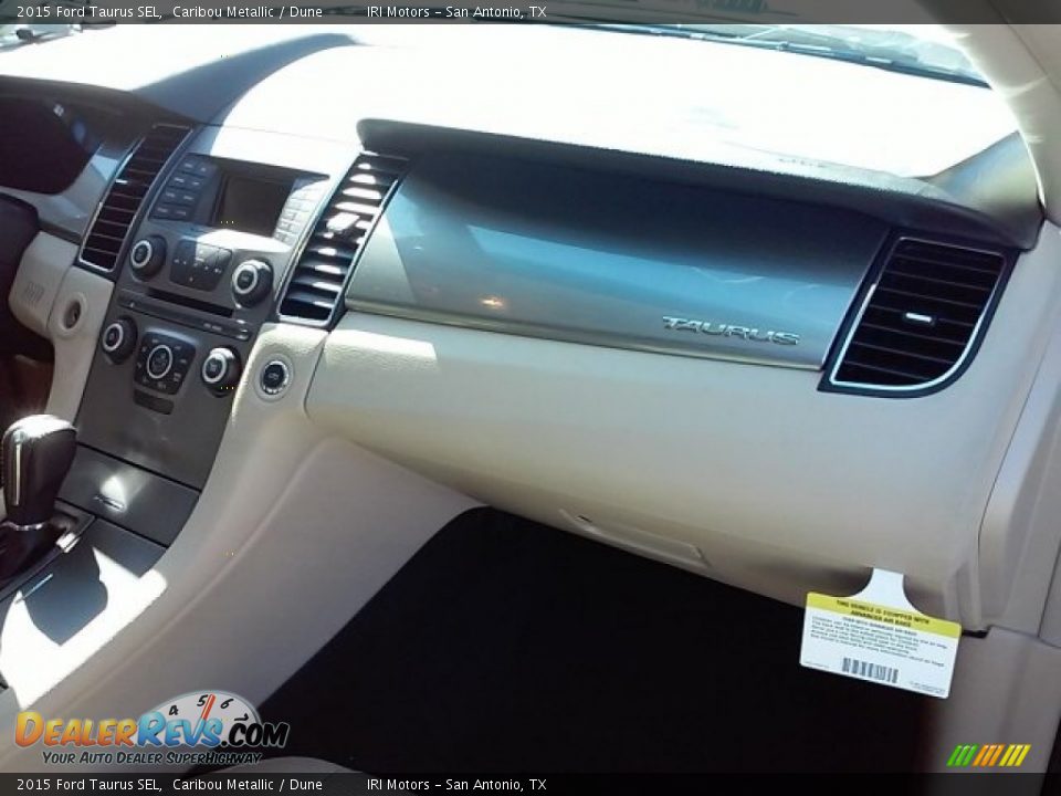 2015 Ford Taurus SEL Caribou Metallic / Dune Photo #17