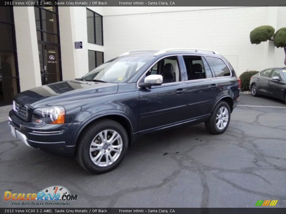 Front 3/4 View of 2013 Volvo XC90 3.2 AWD Photo #16