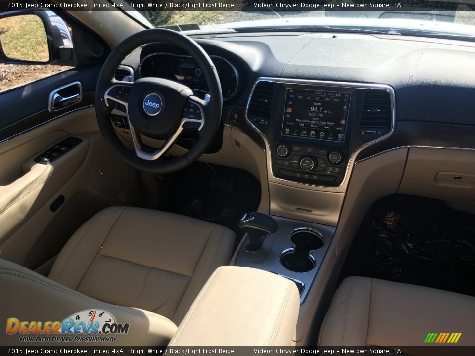 2015 Jeep Grand Cherokee Limited 4x4 Bright White / Black/Light Frost Beige Photo #4