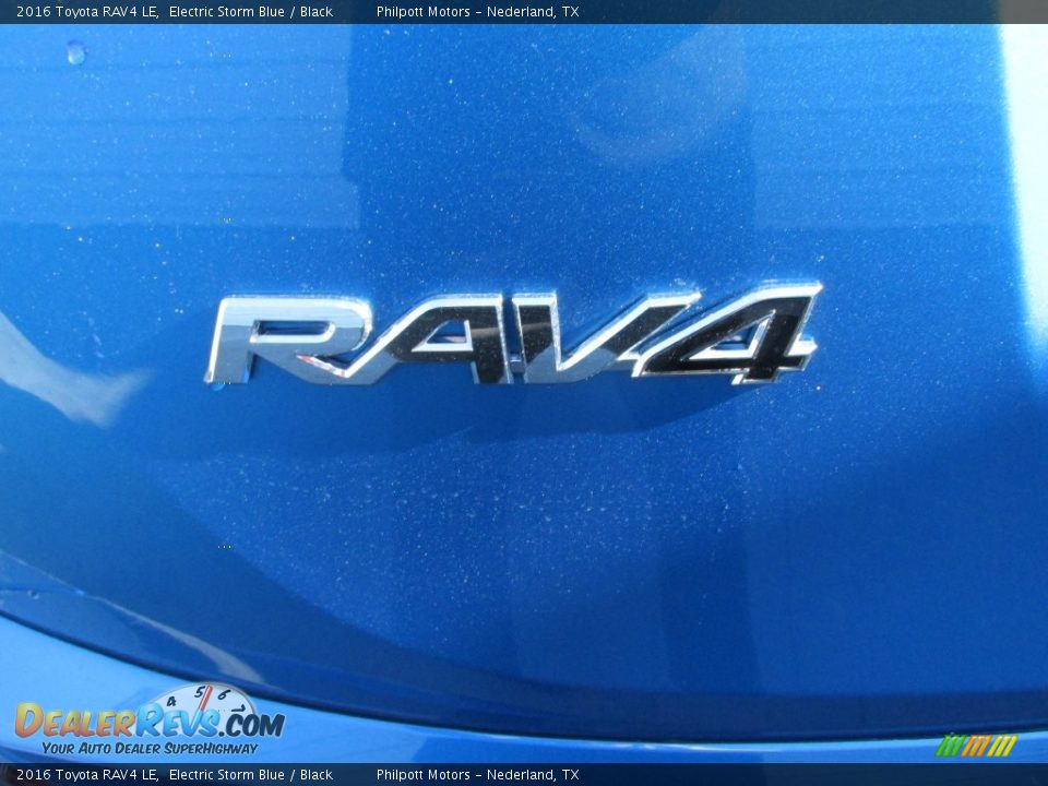 2016 Toyota RAV4 LE Electric Storm Blue / Black Photo #13