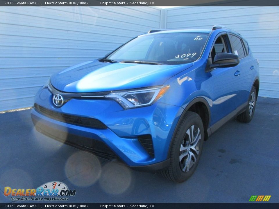 2016 Toyota RAV4 LE Electric Storm Blue / Black Photo #7