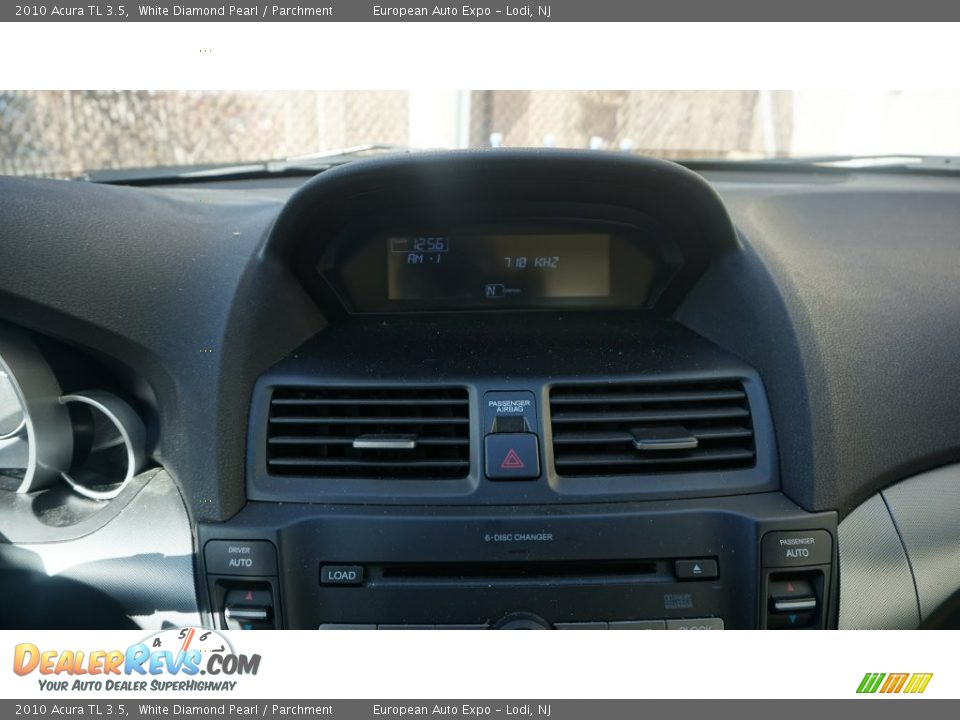 2010 Acura TL 3.5 White Diamond Pearl / Parchment Photo #26