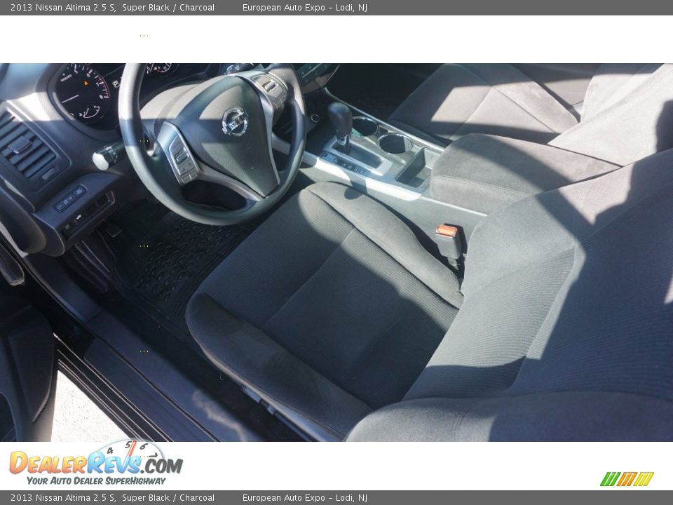 2013 Nissan Altima 2.5 S Super Black / Charcoal Photo #9
