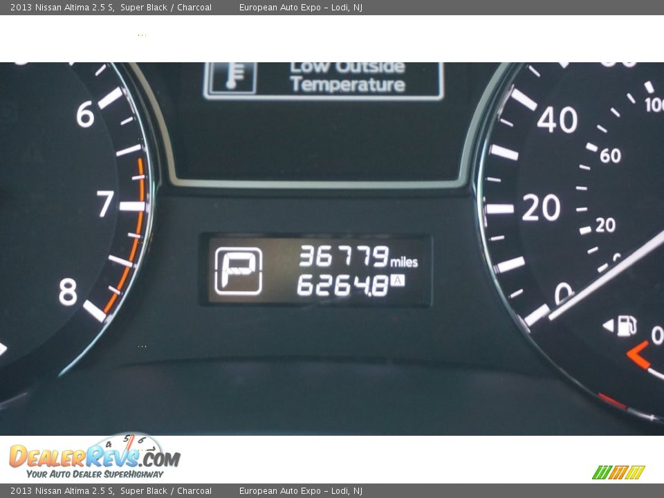 2013 Nissan Altima 2.5 S Super Black / Charcoal Photo #22