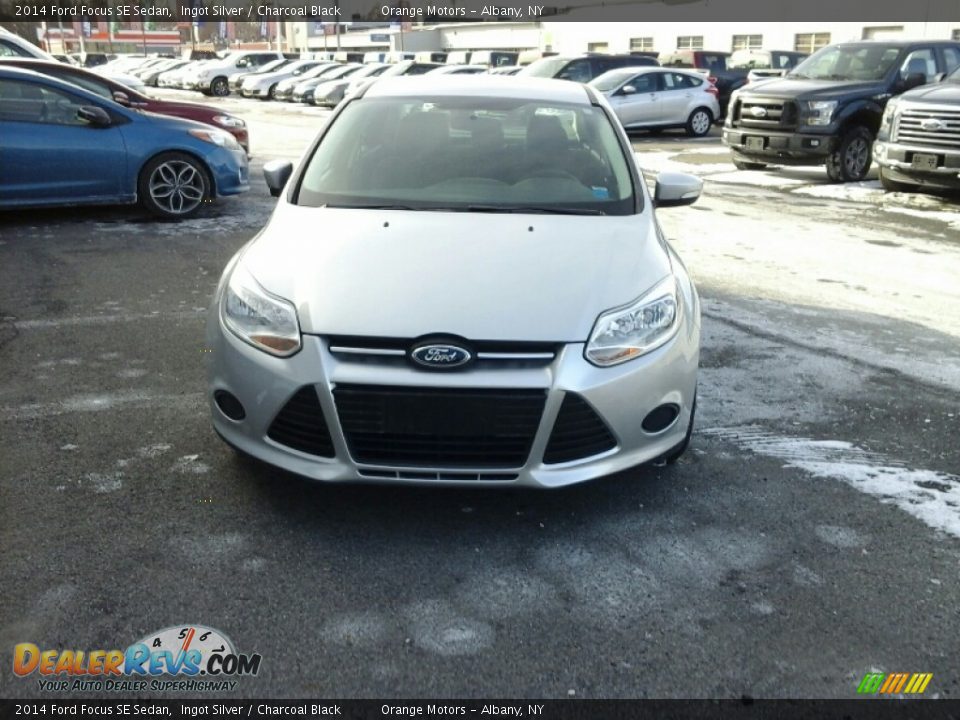 2014 Ford Focus SE Sedan Ingot Silver / Charcoal Black Photo #2
